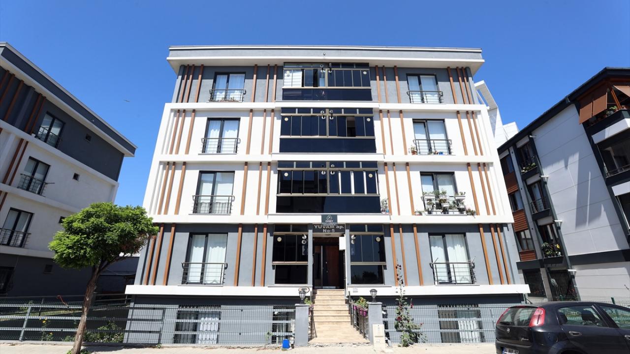 Kanarya`da 3`te 2`ye katılmayanların payları açık arttırma ile satıldı