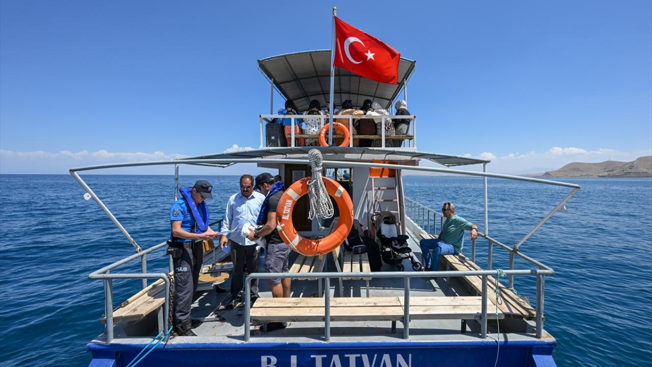 3 yılda 1198 saat seyir yapıldı