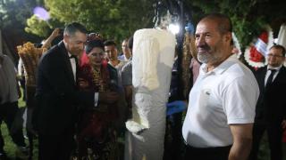 Kahramanmaraş'ta düğünde pasta yerine dondurma kesildi