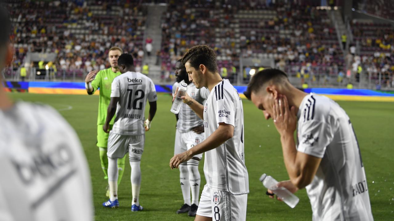 Colley, Dinamo Kiev’i de boş geçmedi