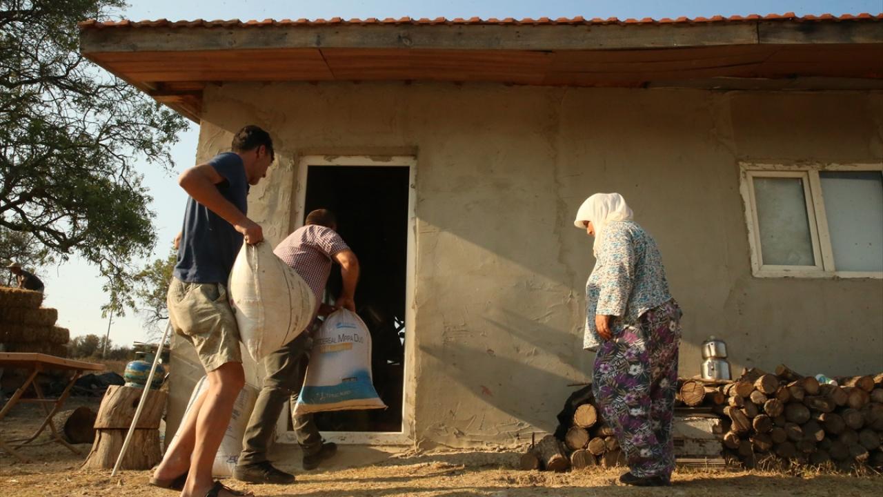 Ulupınarlı besicinin elinde yangından geriye sadece bir dana kaldı
