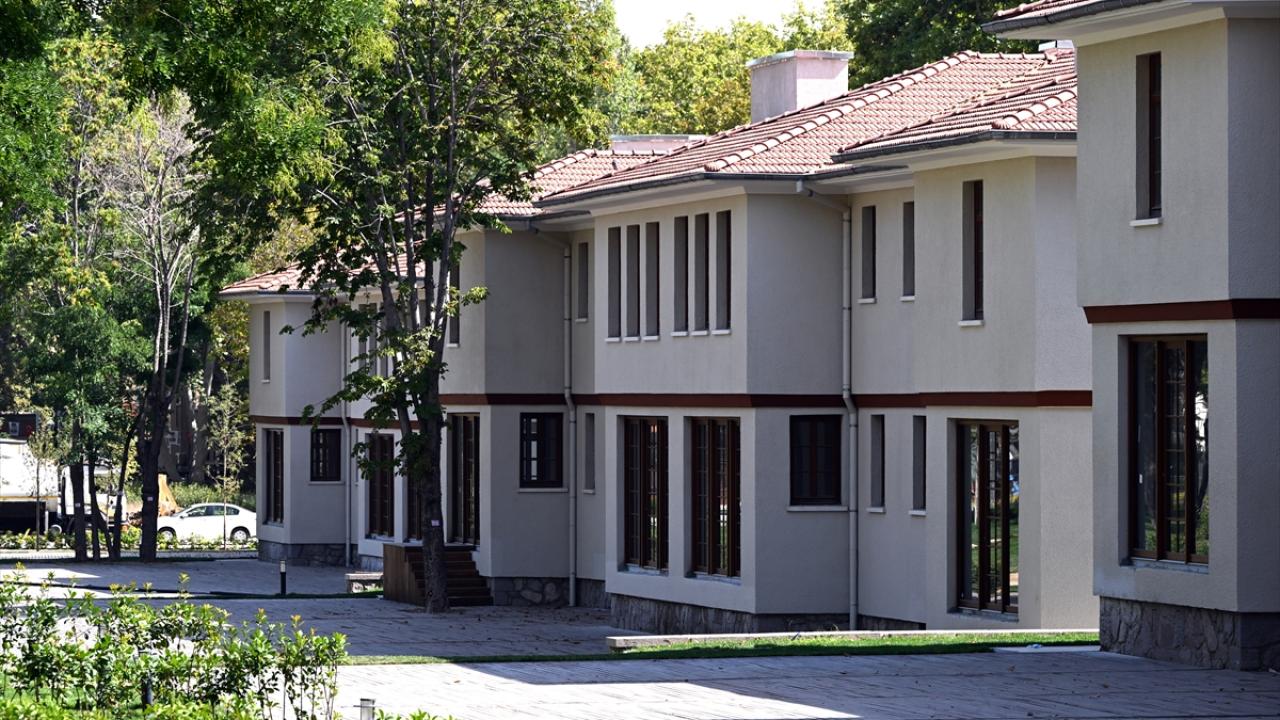 44 tescilli bina restore edildi