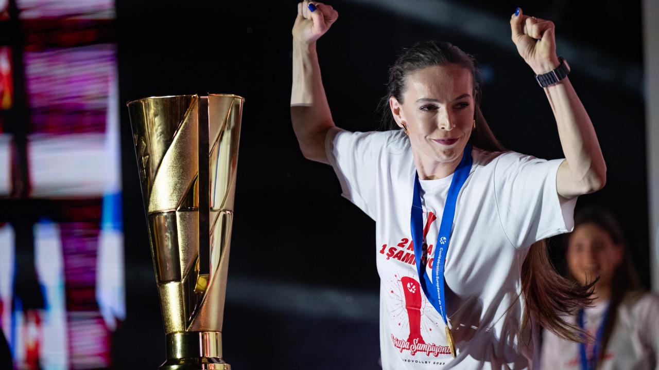 Eda Erdem: Sizlere başarı getirmek istiyoruz