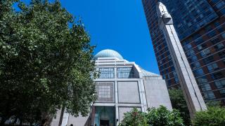 New York'ta bir ilk: Ezan sesi camilerden hoparlörle dışarıya verildi