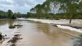 Kırklareli'nde sağanak taşkına neden oldu