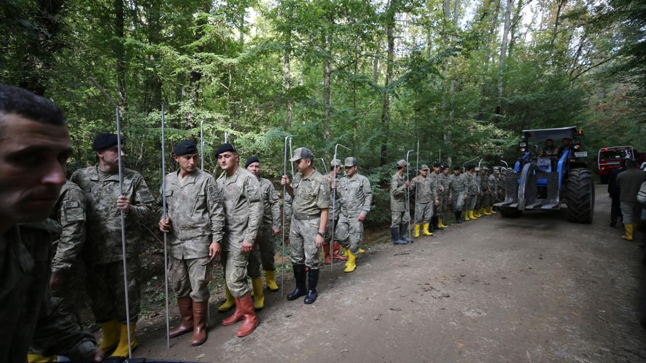 Komandolar aramaya katılacak