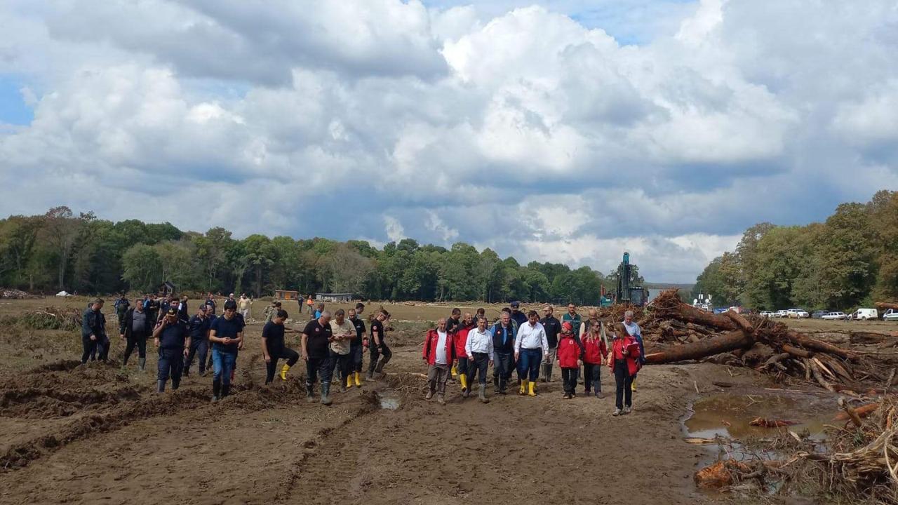 Bakan Yardımcısı Karaloğlu bölgede