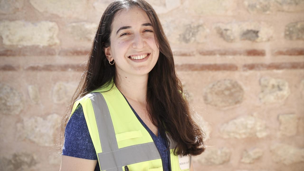 "Amacımız niteliksiz ekleri kaldırmak, çimentodan yapıyı uzaklaştırmak"