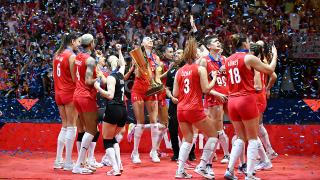 Yüksekten uçan Filenin Sultanları'na THY'den özel hediyeler