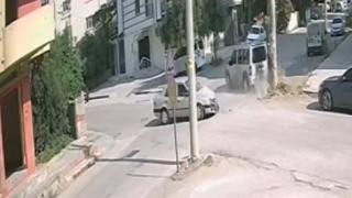 Kaza yaparak savrulan aracın çarptığı yaya hayatını kaybetti
