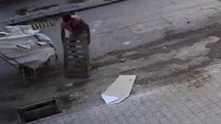 Rögar hırsızları kamerada