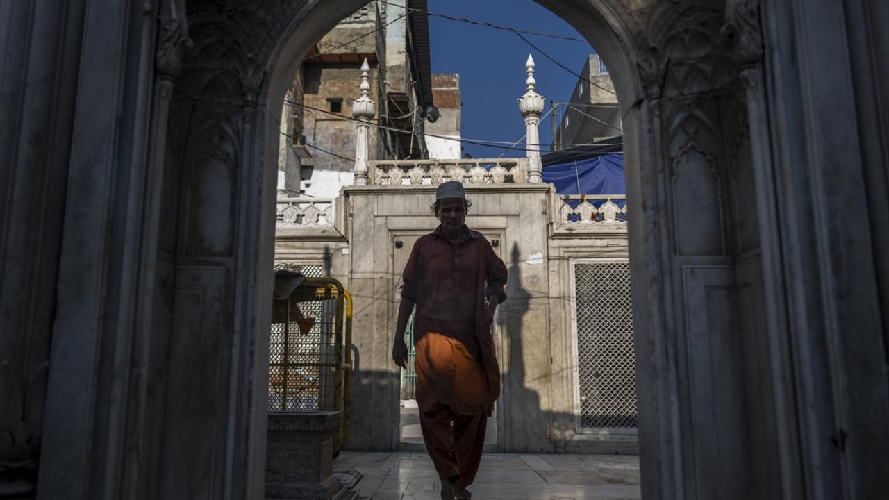 "Biz halen Türkiye`deki kardeşlerimiz için dua ediyoruz"