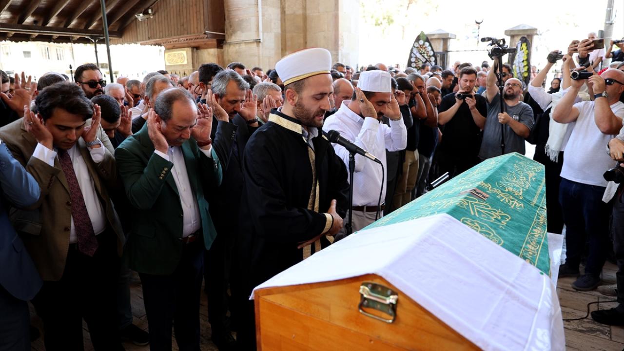 17 günlük yoğun bakımı mücadelesini kazanamadı