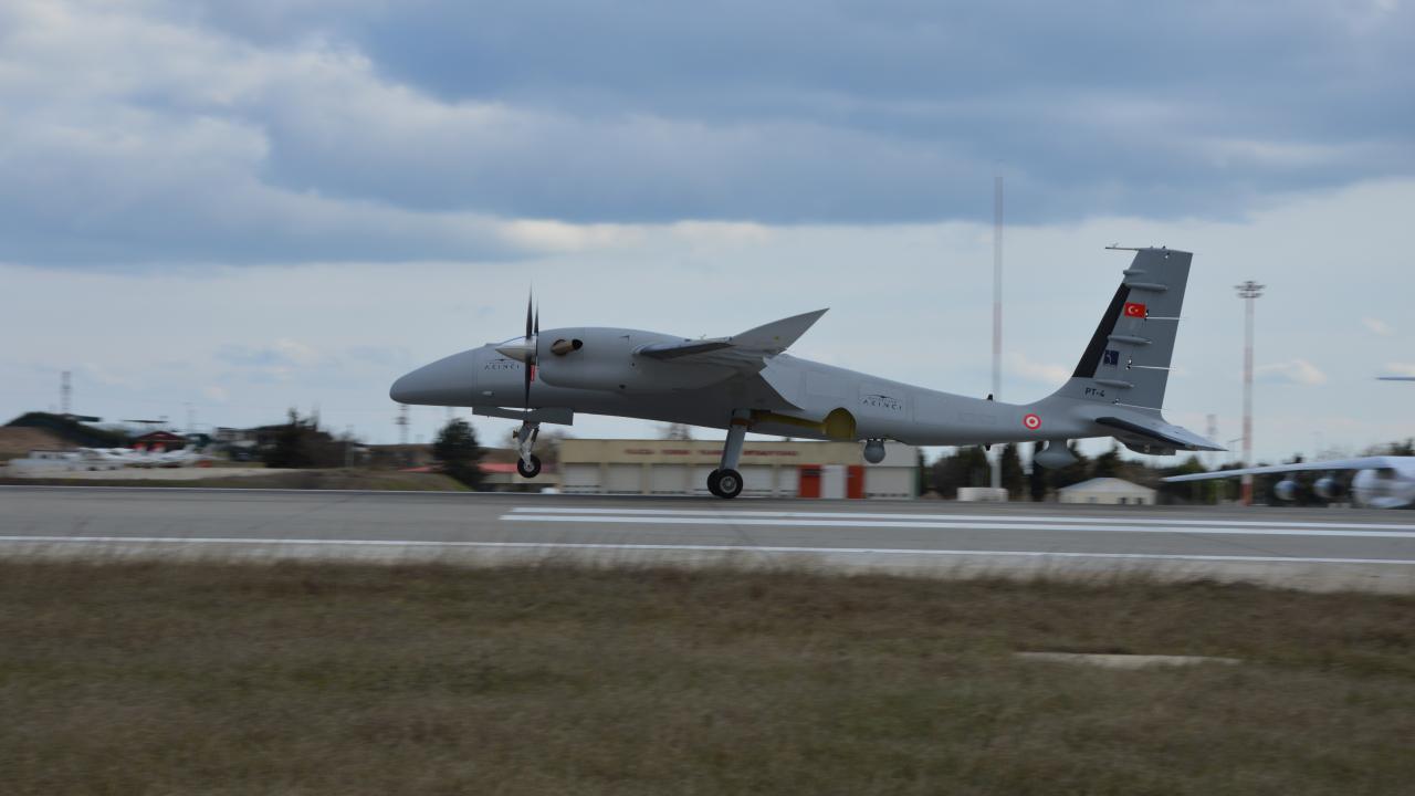 Havacılık tarihinde ilklere imza attı