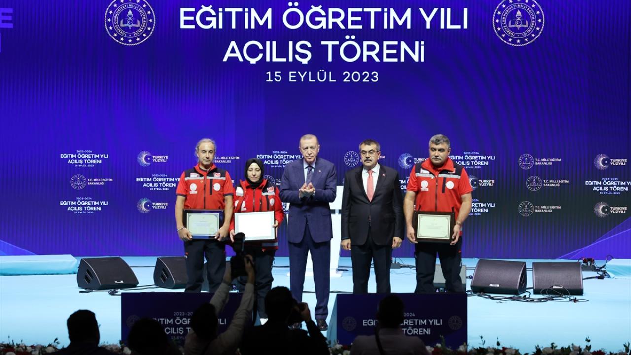 "Seçimlerde milletimizin Türkiye Yüzyılı`na olan güçlü desteği teyit edildi"