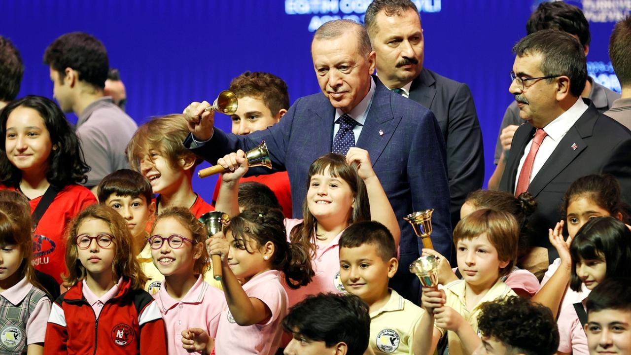 Ücretli öğretmenlerin saatlik ek ders ücretleri