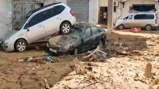 TRT Haber Libya'da: Derne'de sokaklar harabeye döndü