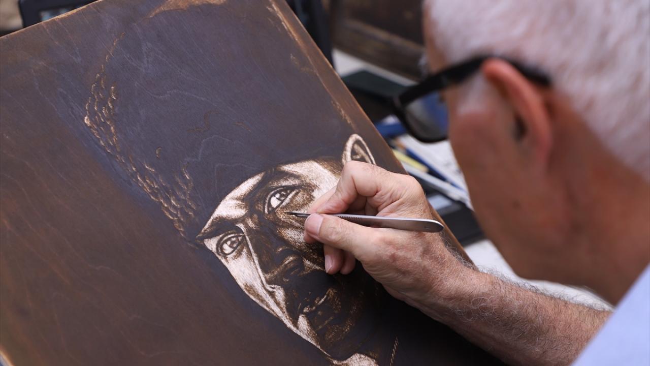 Azerbaycanlı amatör ressam Mirtegevi, neşterle resim yapıyor