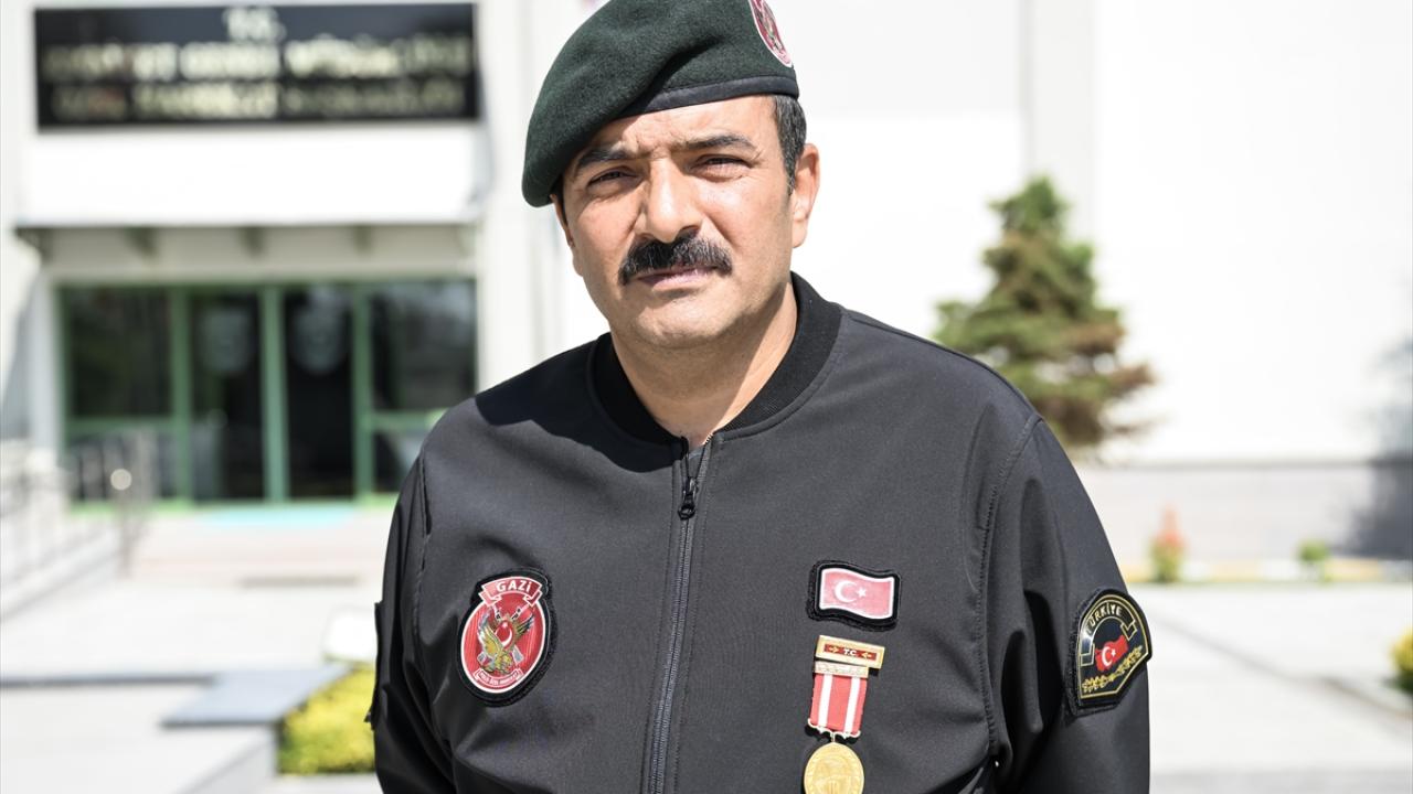 "Vatan varsa biz varız"