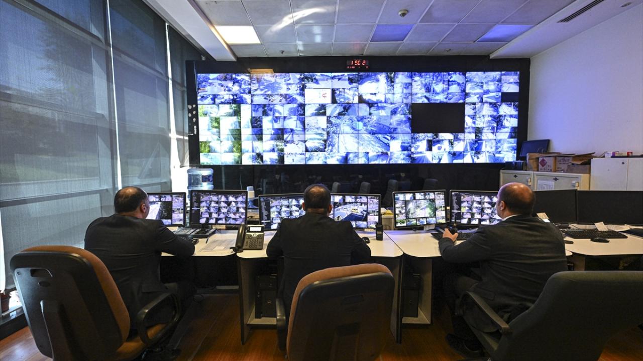 1000`i aşkın kameradan 7/24 takip