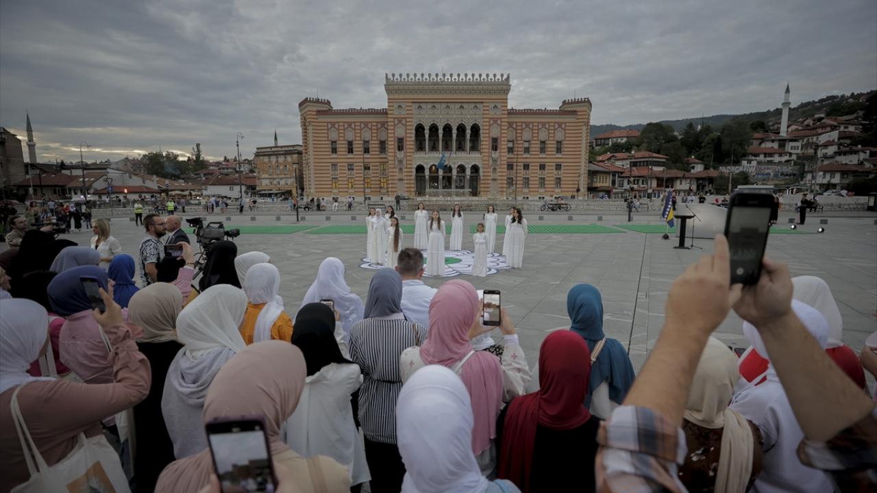 Srebrenitsa`da neler yaşandı?