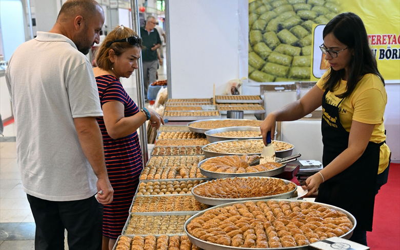 "Yaralarımızı atlatmak için çabalıyoruz"
