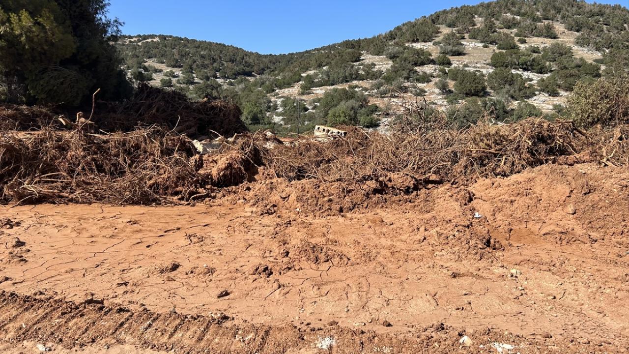 2 aylık bebeğin cesedi selden 4 gün sonra bulundu