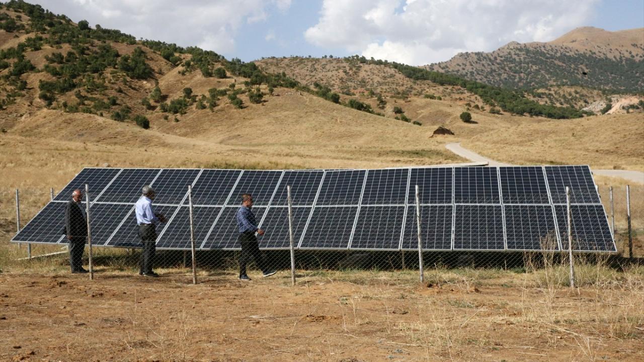 Bitlis'te 60 köye GES'le su ulaştırıldı