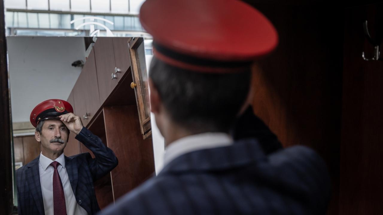 "Mesleğe başlamamın sebebi trenleri sevmemdi"