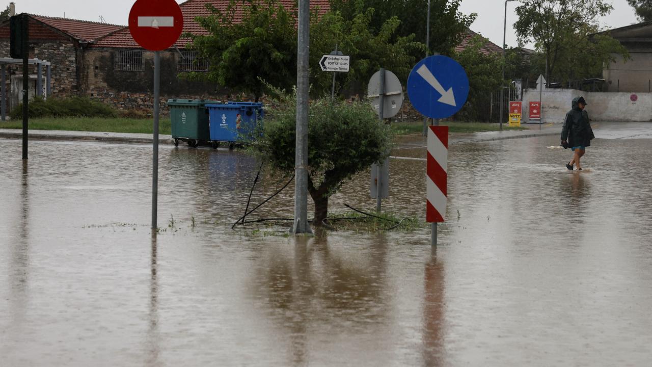 EĞİTİME ARA VERİLDİ