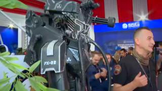 TEKNOFEST'te sergilenen polis kıyafetine yoğun ilgi