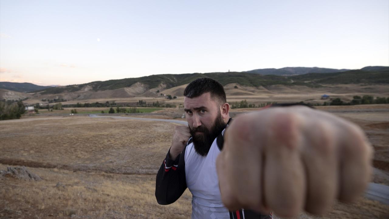 "Artırdığım kondisyonla inşallah rakibimi yeneceğim"