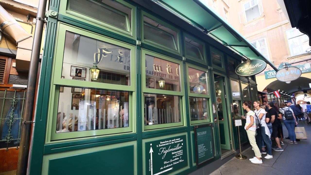 Şnitzelde en üst seviye dana etiyle yapılır