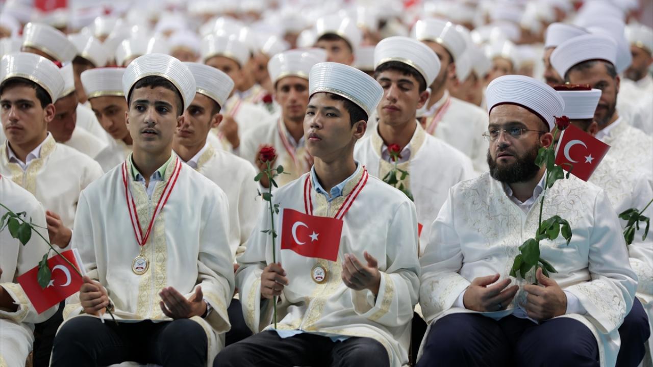 "Siz Kur`an`ı korursanız, Kur`an da sizi korur"