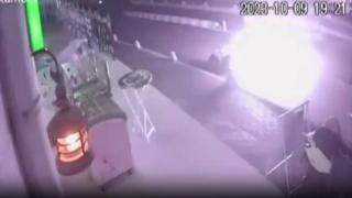 Seyir halindeki motosiklet alev topuna döndü, o anlar kamerada