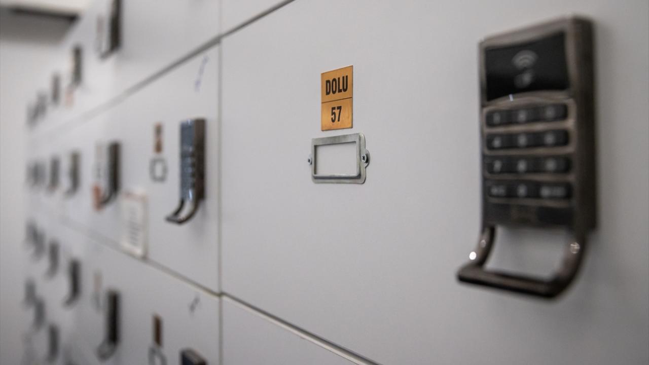 "Deneyimli akademisyenleri seçiyoruz"