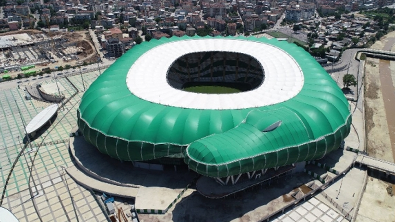 Bursa Büyükşehir Belediye Stadyumu: 43 bin 361