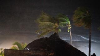 Meksika'yı Lidia Kasırgası vurdu: 1 ölü