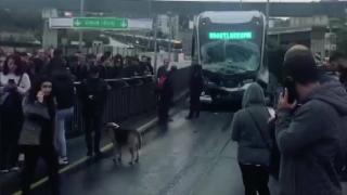 Kadıköy'de metrobüs kazası