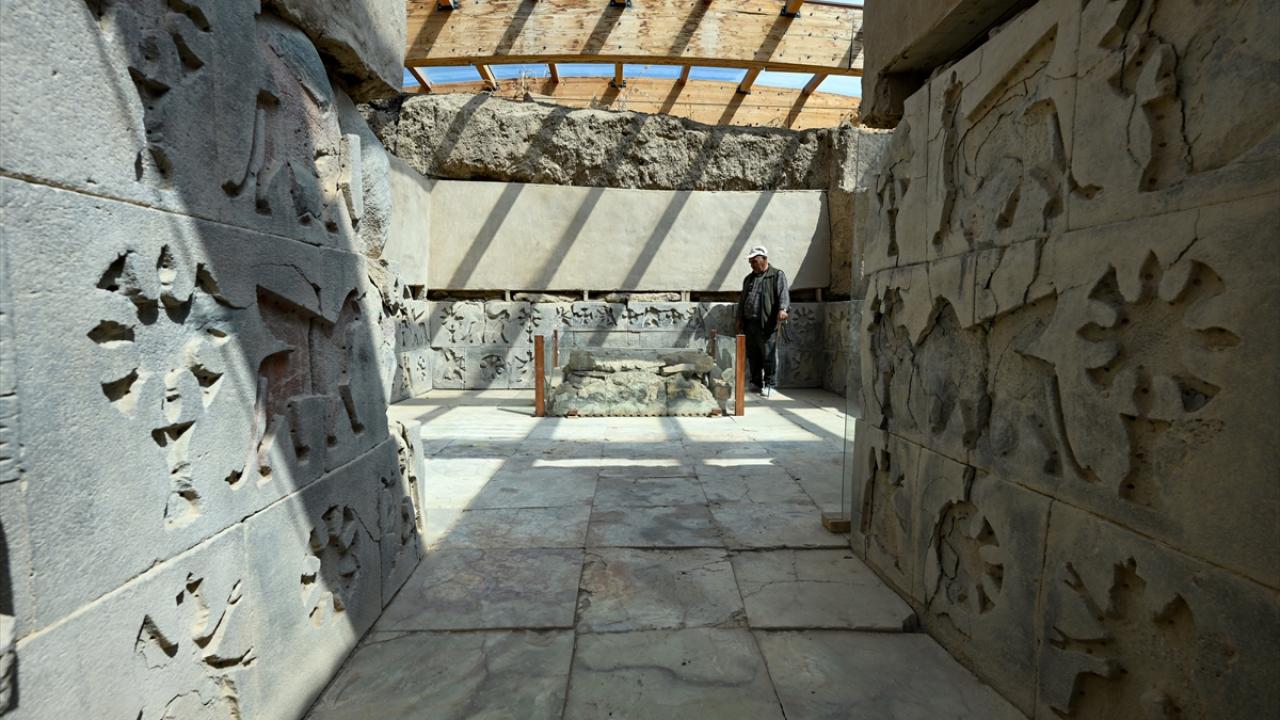 Çavuştepe Kalesi buluntularıyla bilim insanlarını heyecanlandırıyor