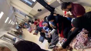 İsrail'in Gazze'ye bombardımanının 13. gününde Şifa Hastanesi...