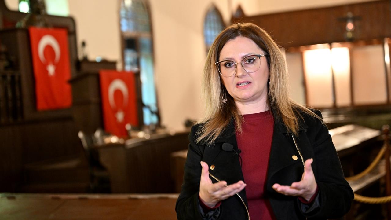"Cumhuriyetin ilanı müjdeli haber olarak halka duyuruldu"
