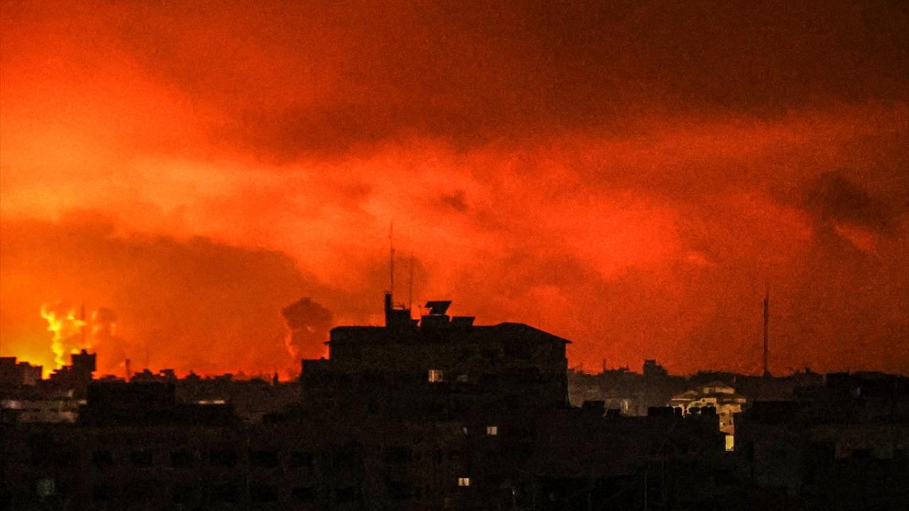 İSRAİL`İN GAZZE`YE SALDIRILARINDA SON DURUM