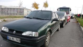 Erzurum'da 5 araç birbirine girdi: 24 yaralı