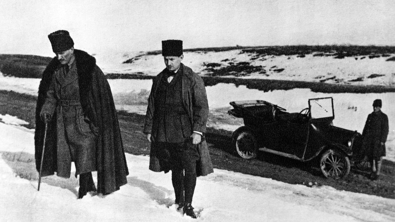 Mustafa Kemal Yaveri Muzaffer Kılıç ile Dikmen`de