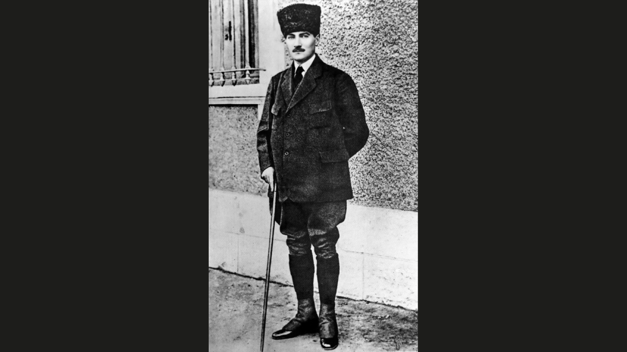 Başkomutan Mareşal Mustafa Kemal