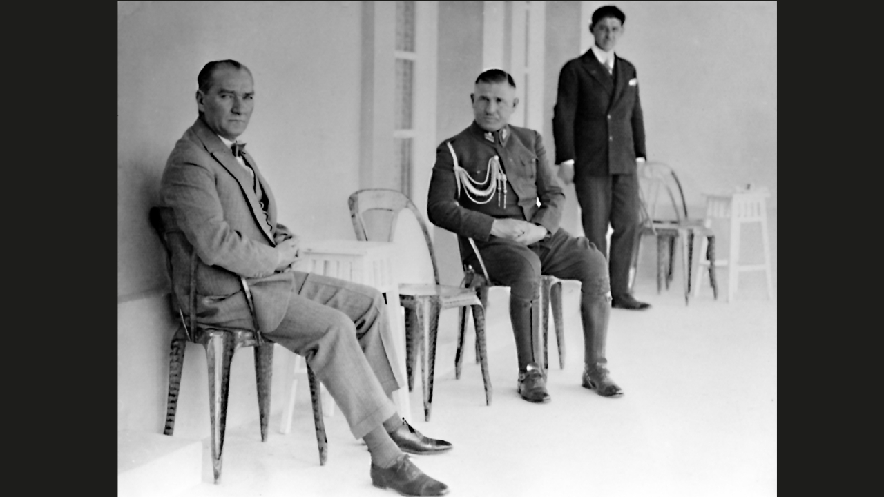 Cumhurbaşkanı Mustafa Kemal Atatürk Marmara Köşkü`nde