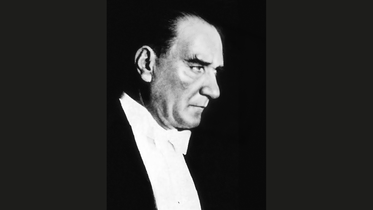 Cumhurbaşkanı Atatürk Ankara`da