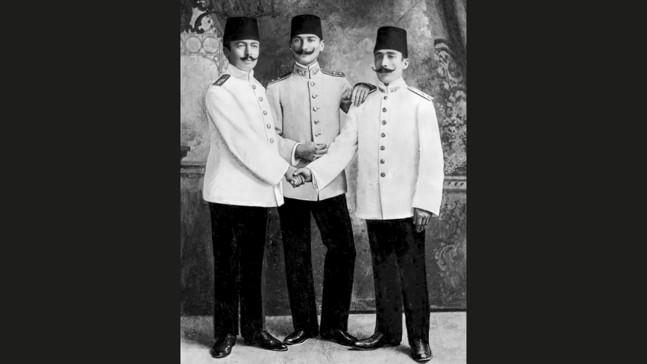 Kurmay Yüzbaşı Mustafa Kemal