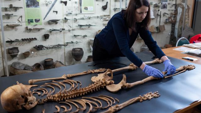 Arkeologlar Polonya mezarl���nda 'vampirleri' ortaya ��kard�